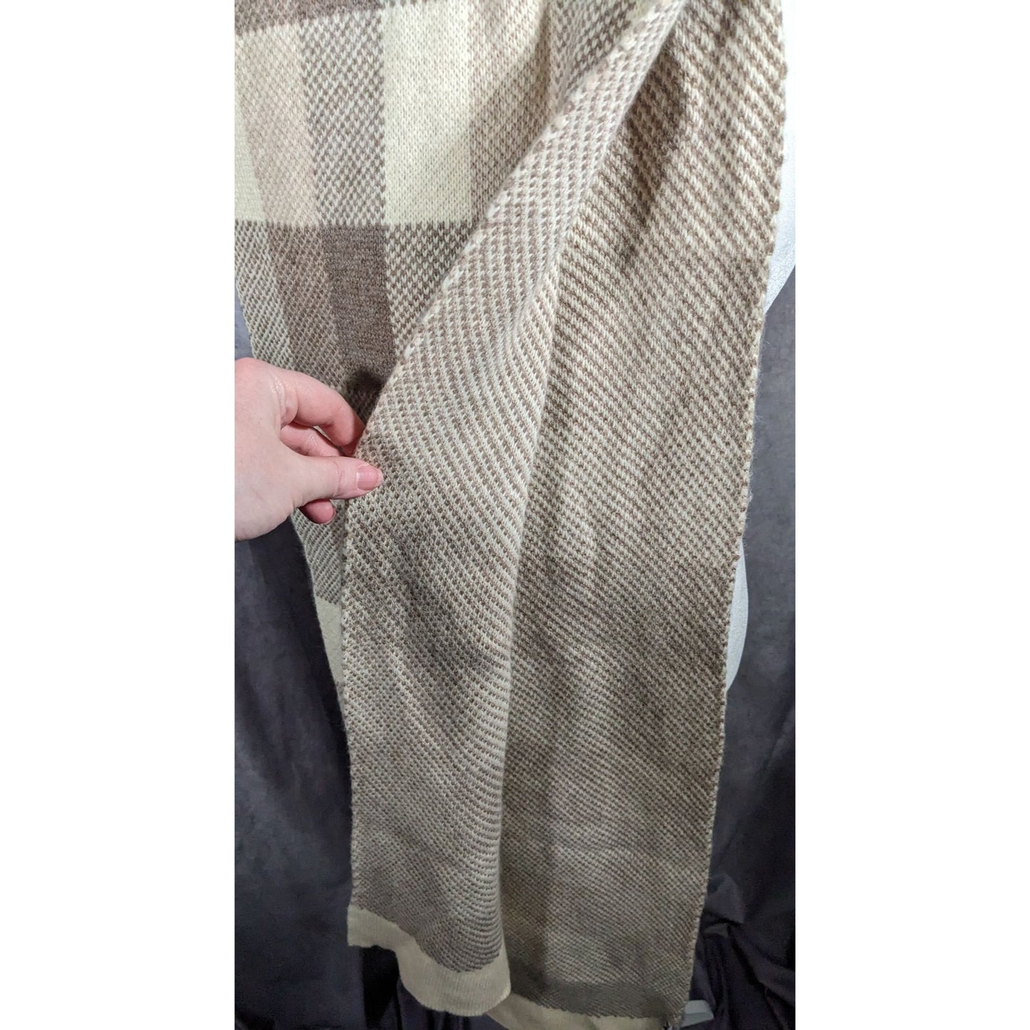 Mimi-Mua Firenze Cream And Tan Plaid Scarf