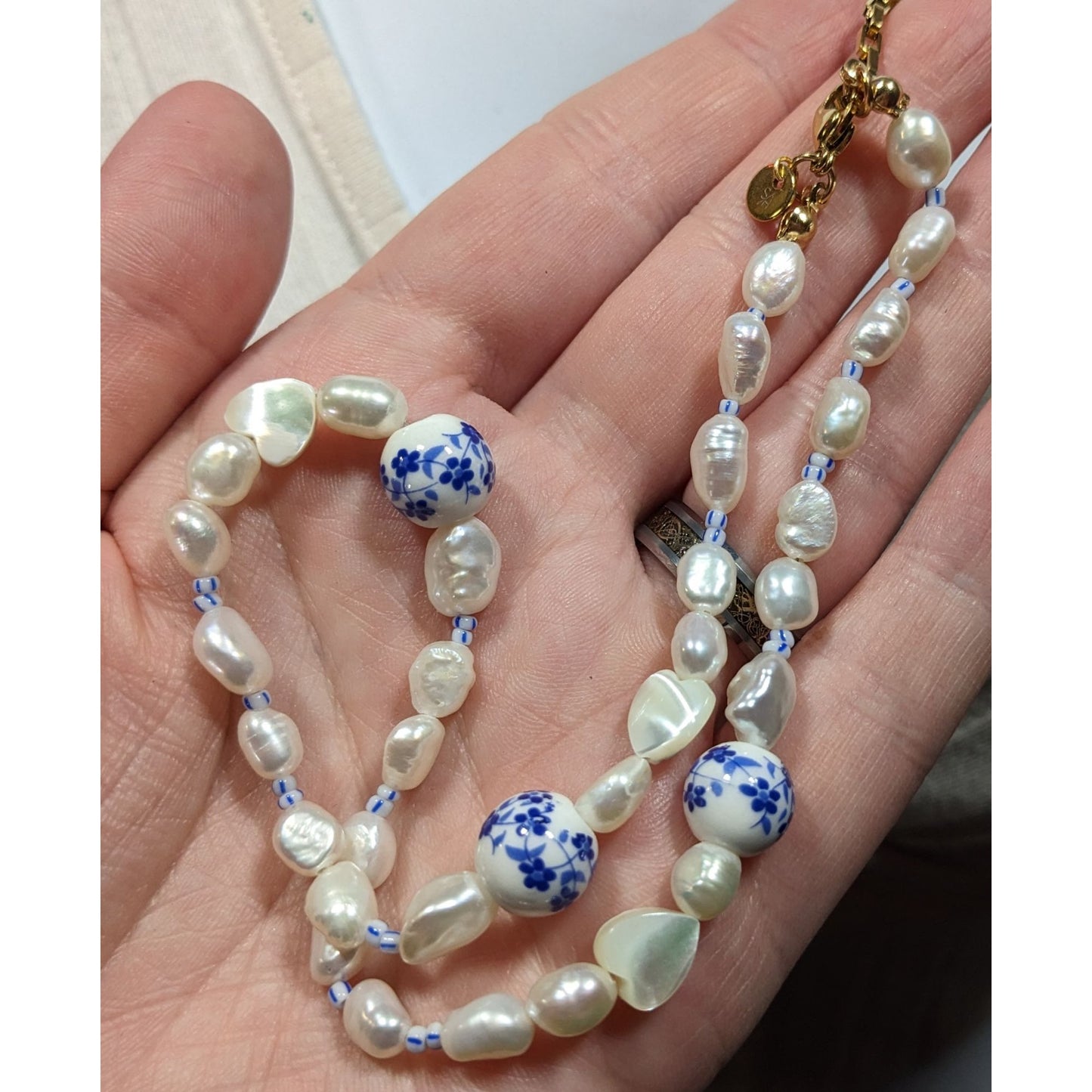 Elegant Freshwater Pearl And Porcelain Floral Beaded Necklace