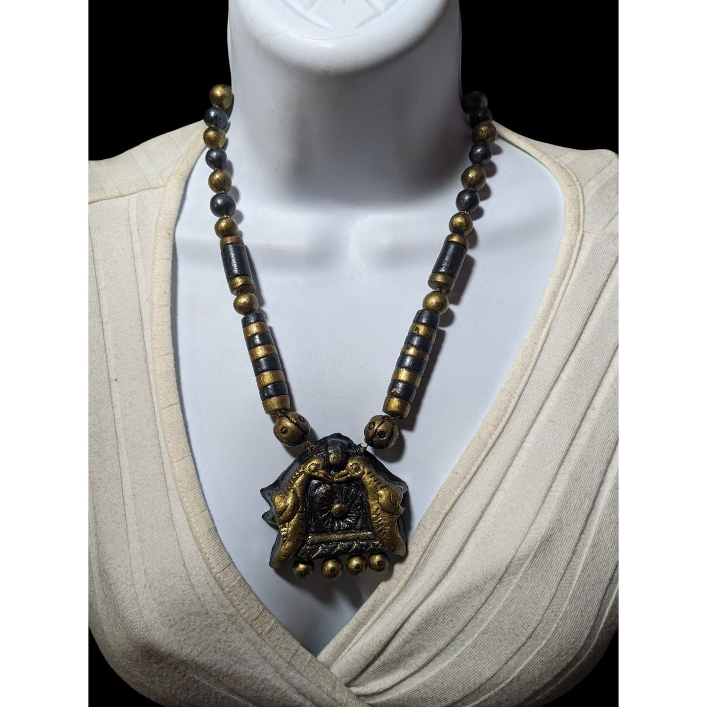 Vintage Terra Cotta Gold And Black Bird Beaded Pendant Necklace