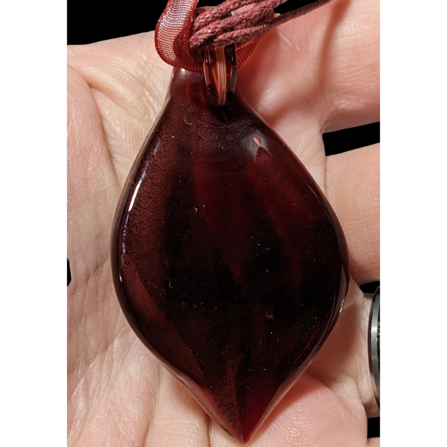 Red And Black Glass Leaf Pendant Necklace