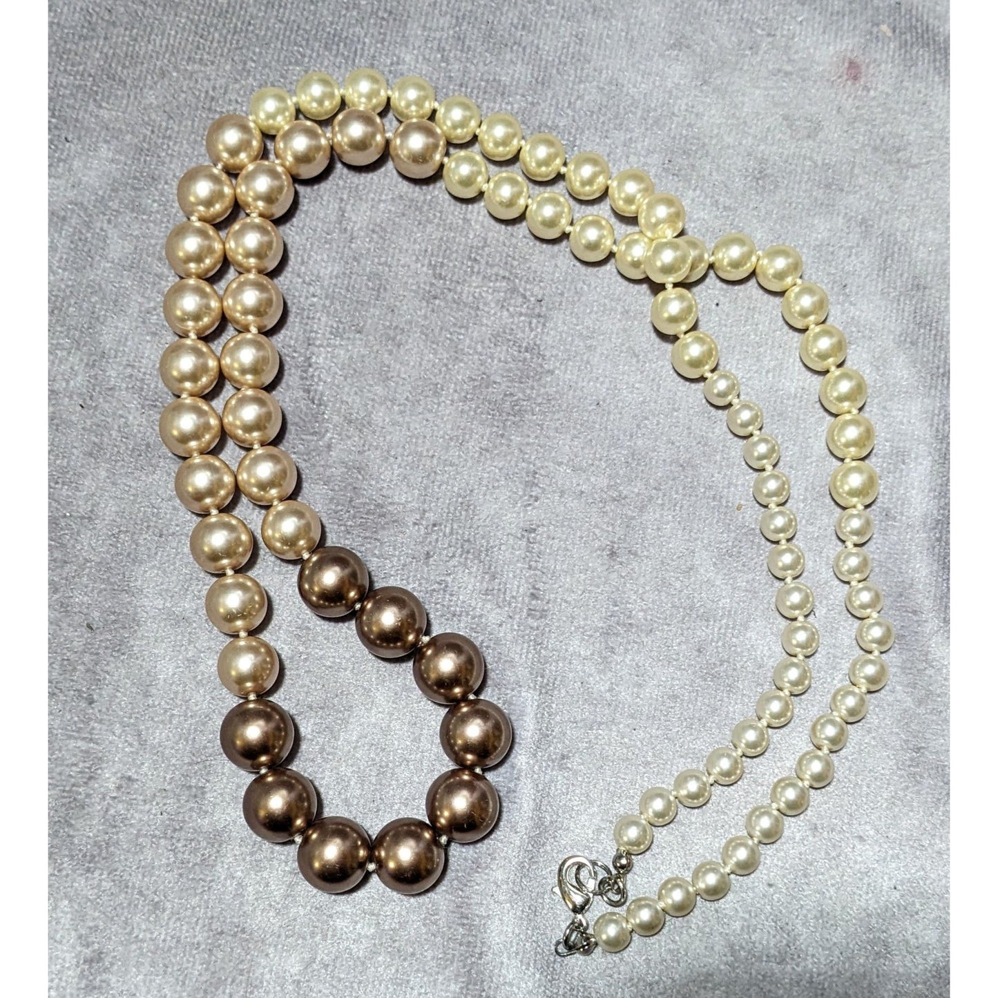 Elegant Triple Tone Graduated Glass Pearl Necklace