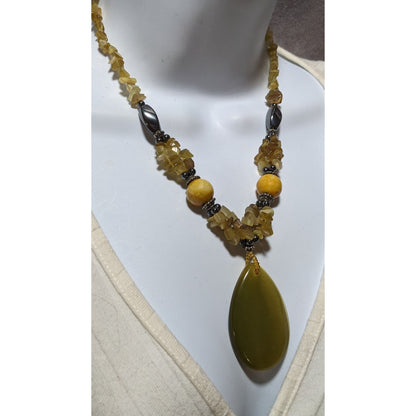 Yellow Gemstone Cateye Necklace