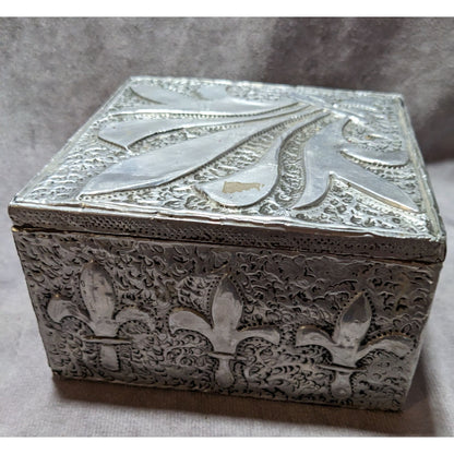 Silver Repousse Fleur De Lis Trinket Box