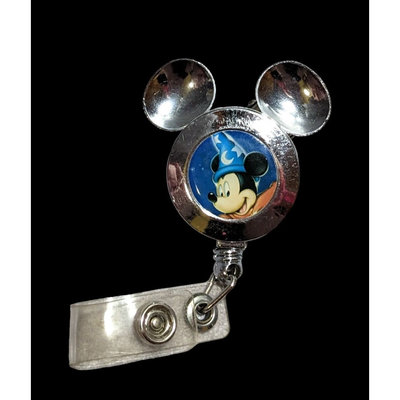 Sorcerer Mickey Badge Clip With Pull Cord