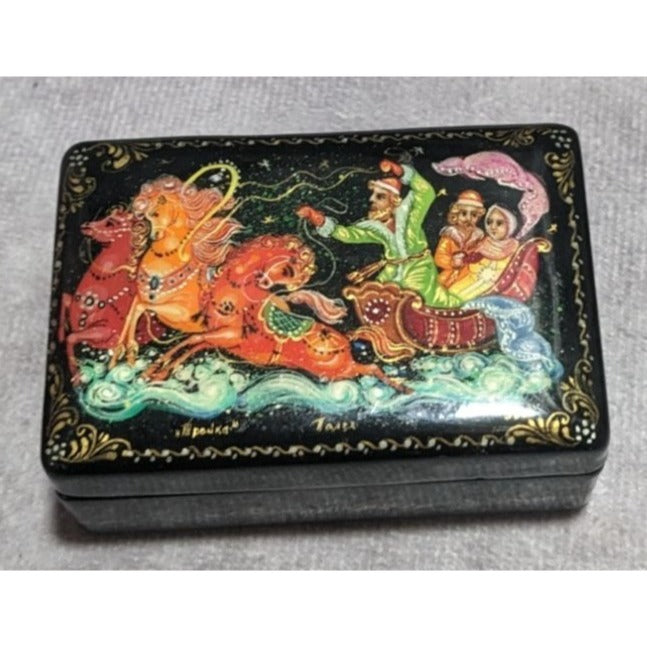 Vintage Hand Painted Lacquered Russian Trinket Box