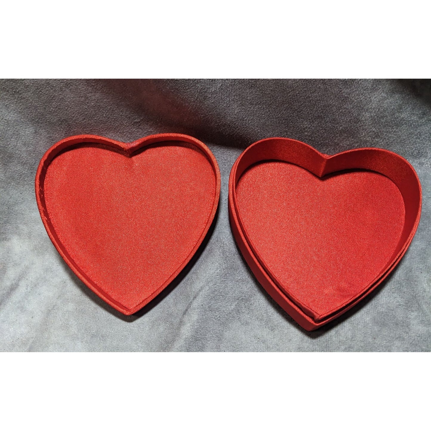 Embroidered Valentine Heart Gift Box