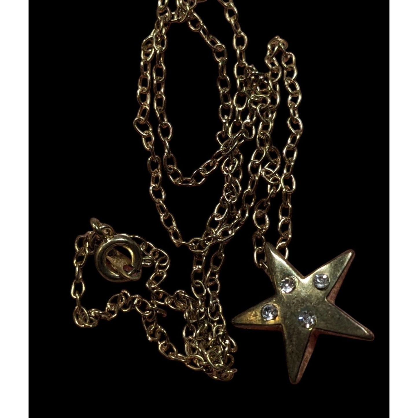 Rhinestone Star Pendant Gold Tone Necklace