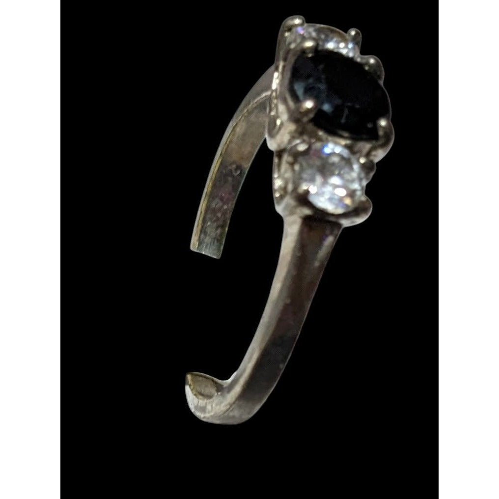Elegant Gothic Silver Tone Ring With Black And Clear Stones Size 6 3/4