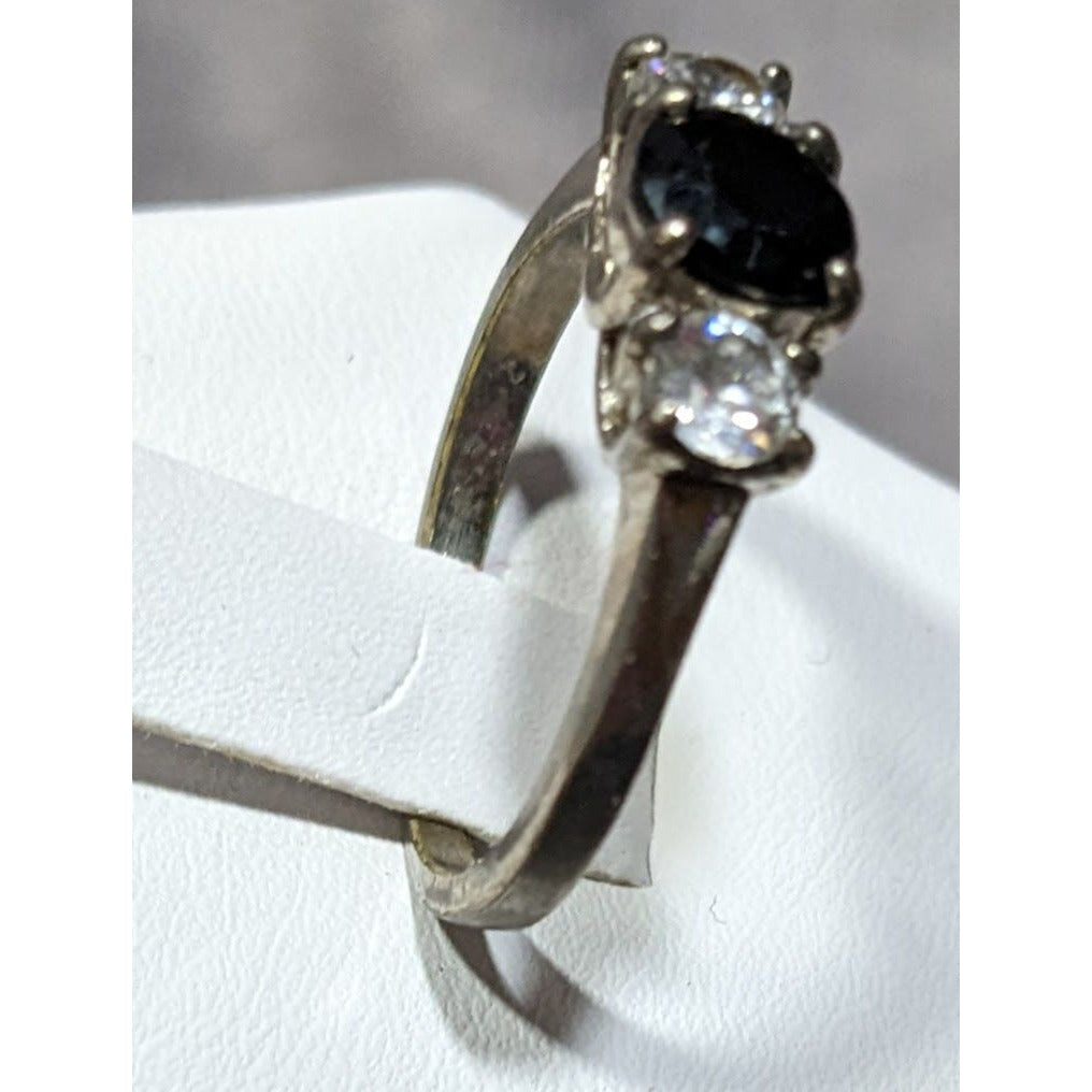 Elegant Gothic Silver Tone Ring With Black And Clear Stones Size 6 3/4