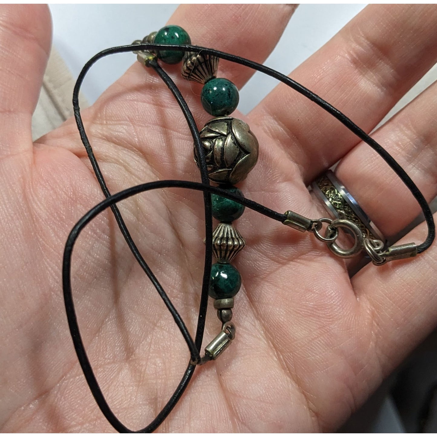 Floral Green Jasper And Silver Tone Beaded Necklace