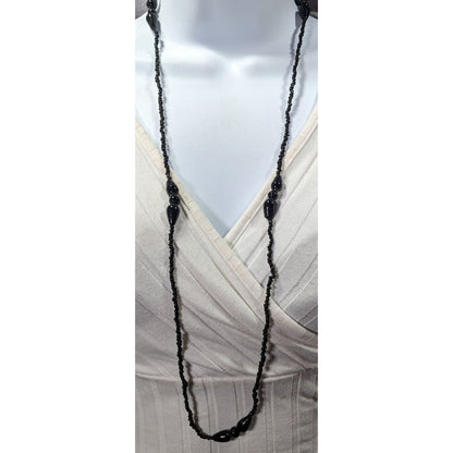Simple Elegant Black Glass Beaded Necklace