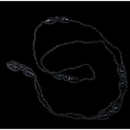 Simple Elegant Black Glass Beaded Necklace
