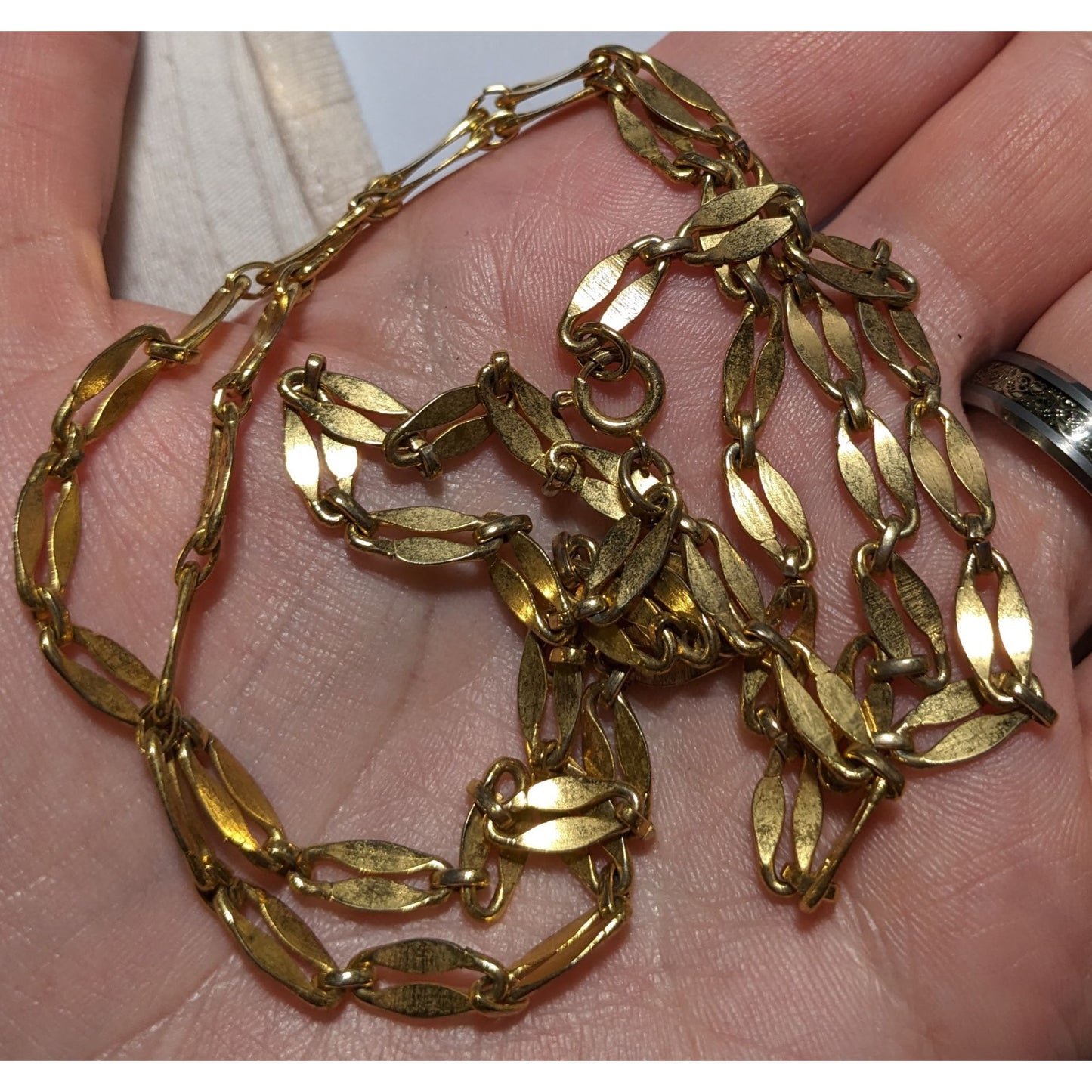 Vintage Gold Oval Link Chain Necklace