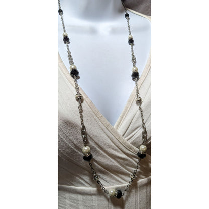 White House Black Market Pearl Black Glass Chain Necklace