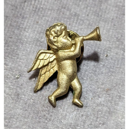 Vintage Gold Tone Trumpeting Cherub Lapel Pin