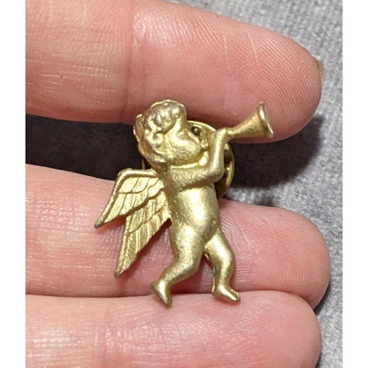 Vintage Gold Tone Trumpeting Cherub Lapel Pin