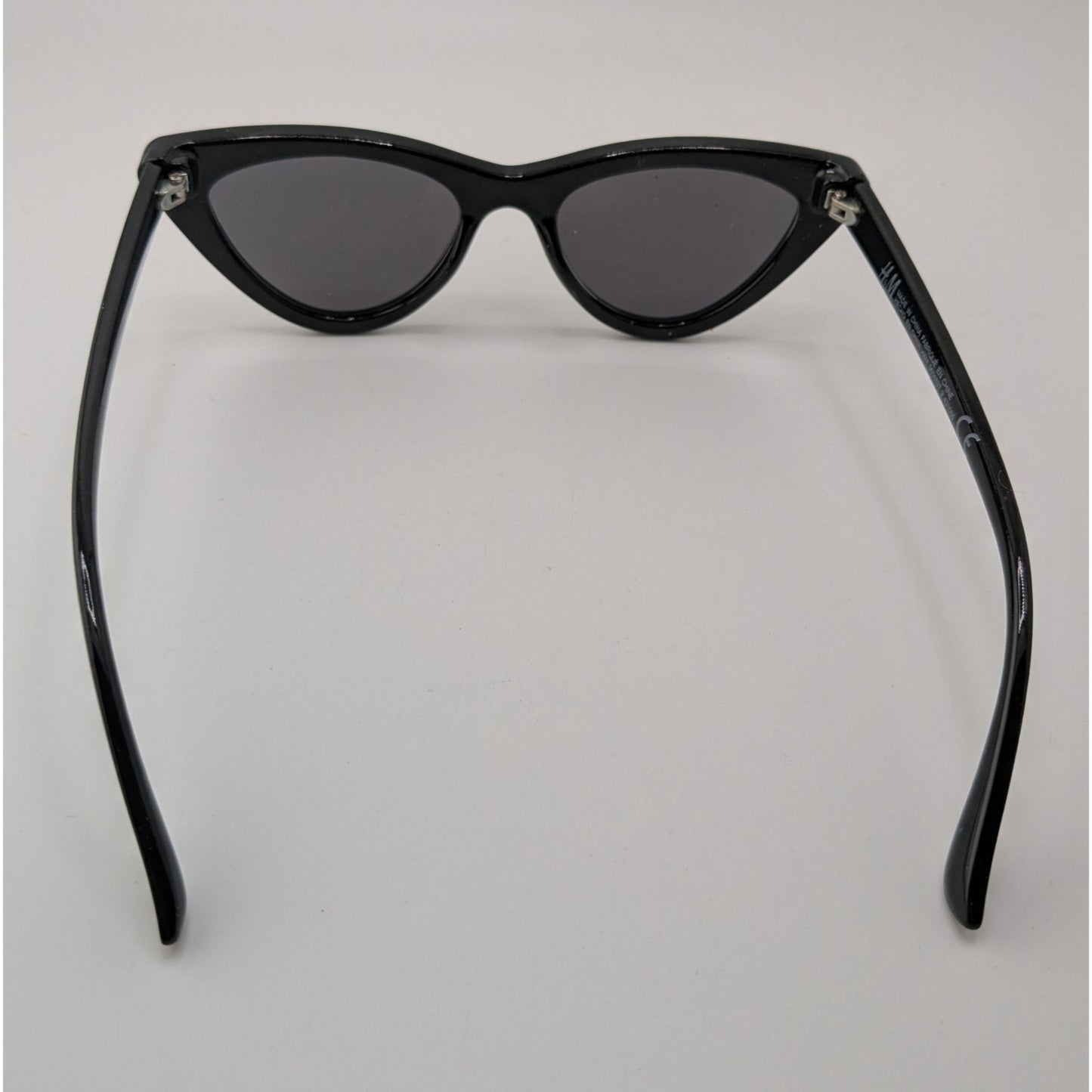 H&M Black Cat-Eye Sunglasses