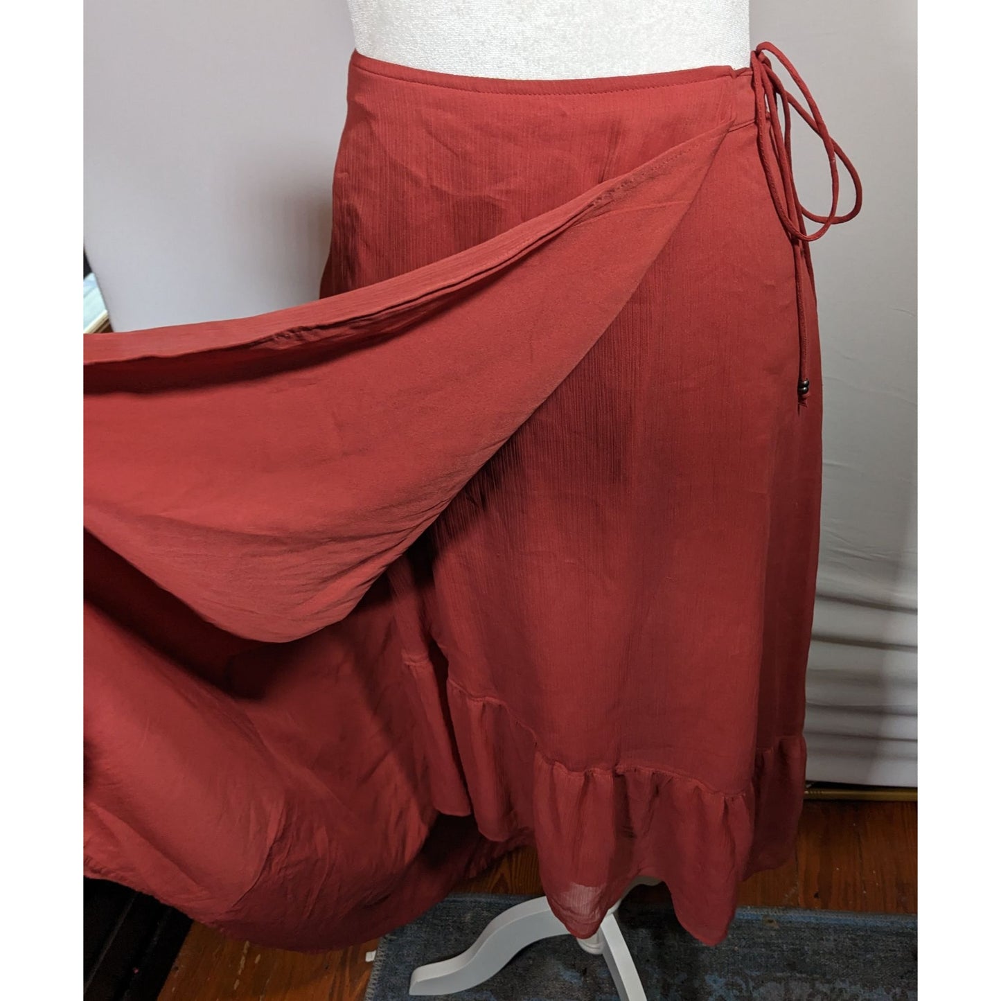 Abercrombie & Fitch Preppy Boho Burgundy Ruffled Wrap Skirt