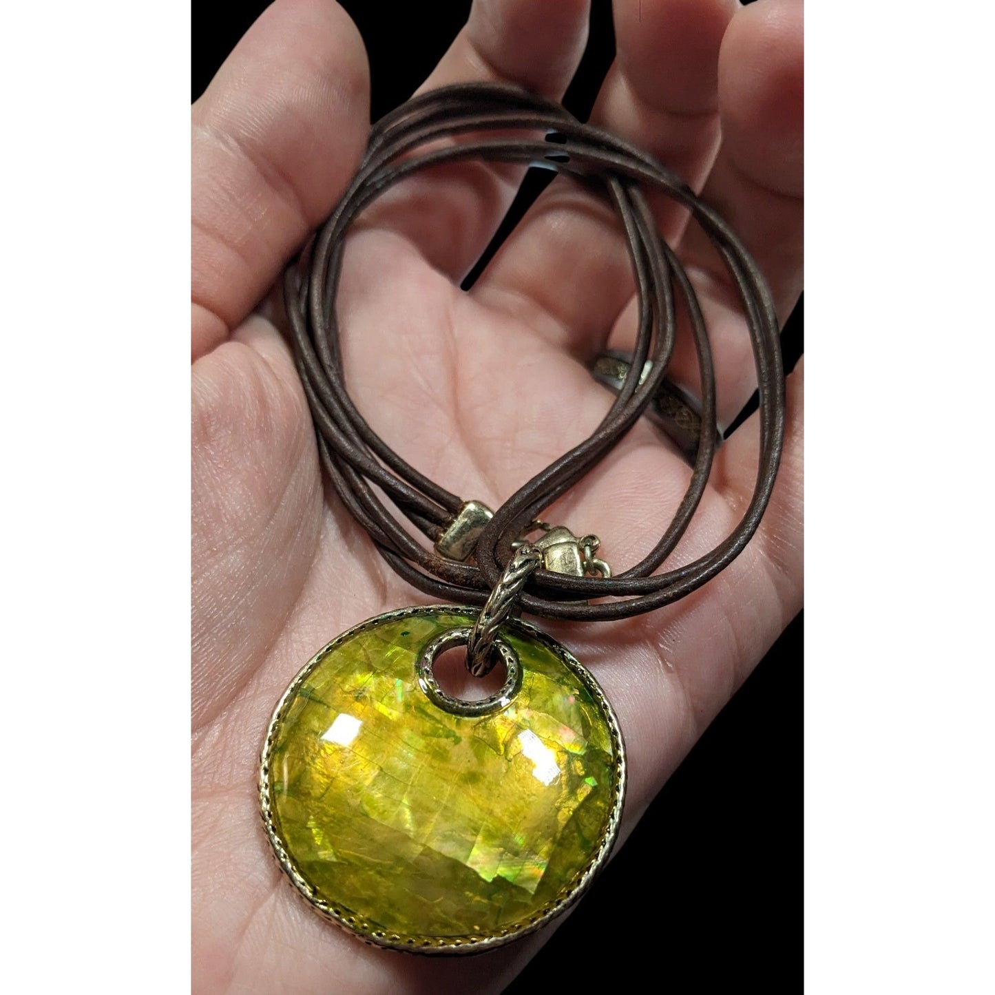 Vintage Monet Bohemian Shell Mosaic Yellow Medallion Pendant Necklace