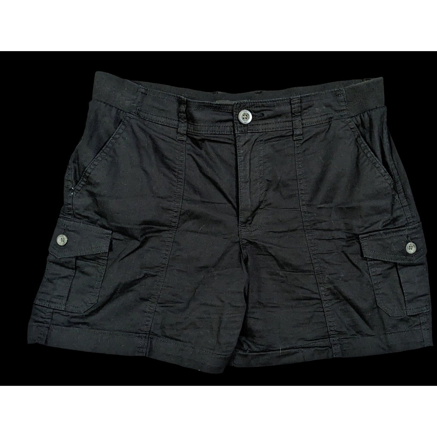 Mid Rise Relaxed Fit Black Shorts by Lee