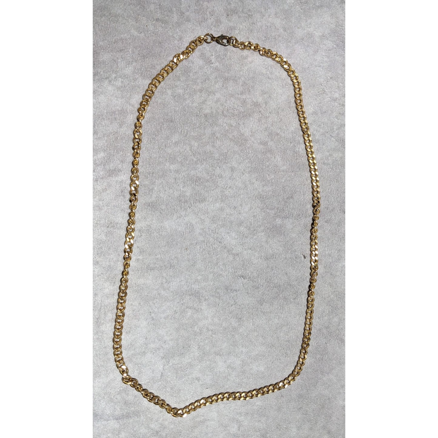 Classic Bright Gold Chain Necklace