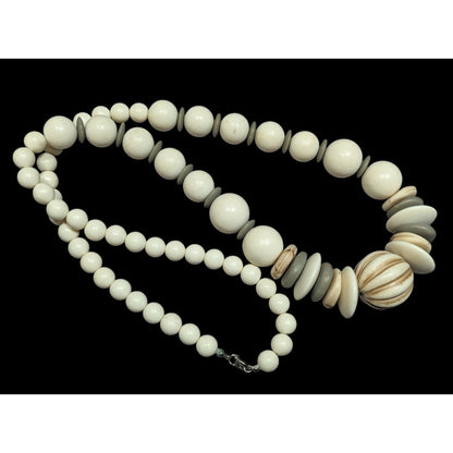 Vintage Cream And Grey Lucite Beaded Necklace