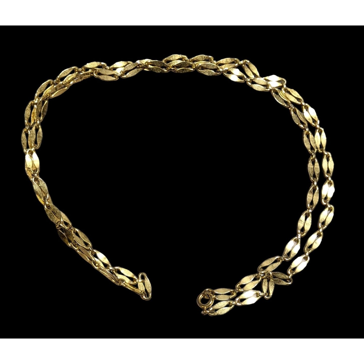 Vintage Gold Oval Link Chain Necklace