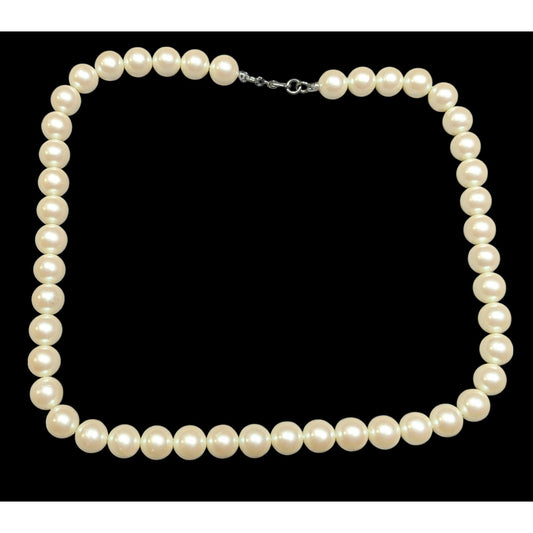 Vintage Monet Faux Pearl Cream Beaded Necklace