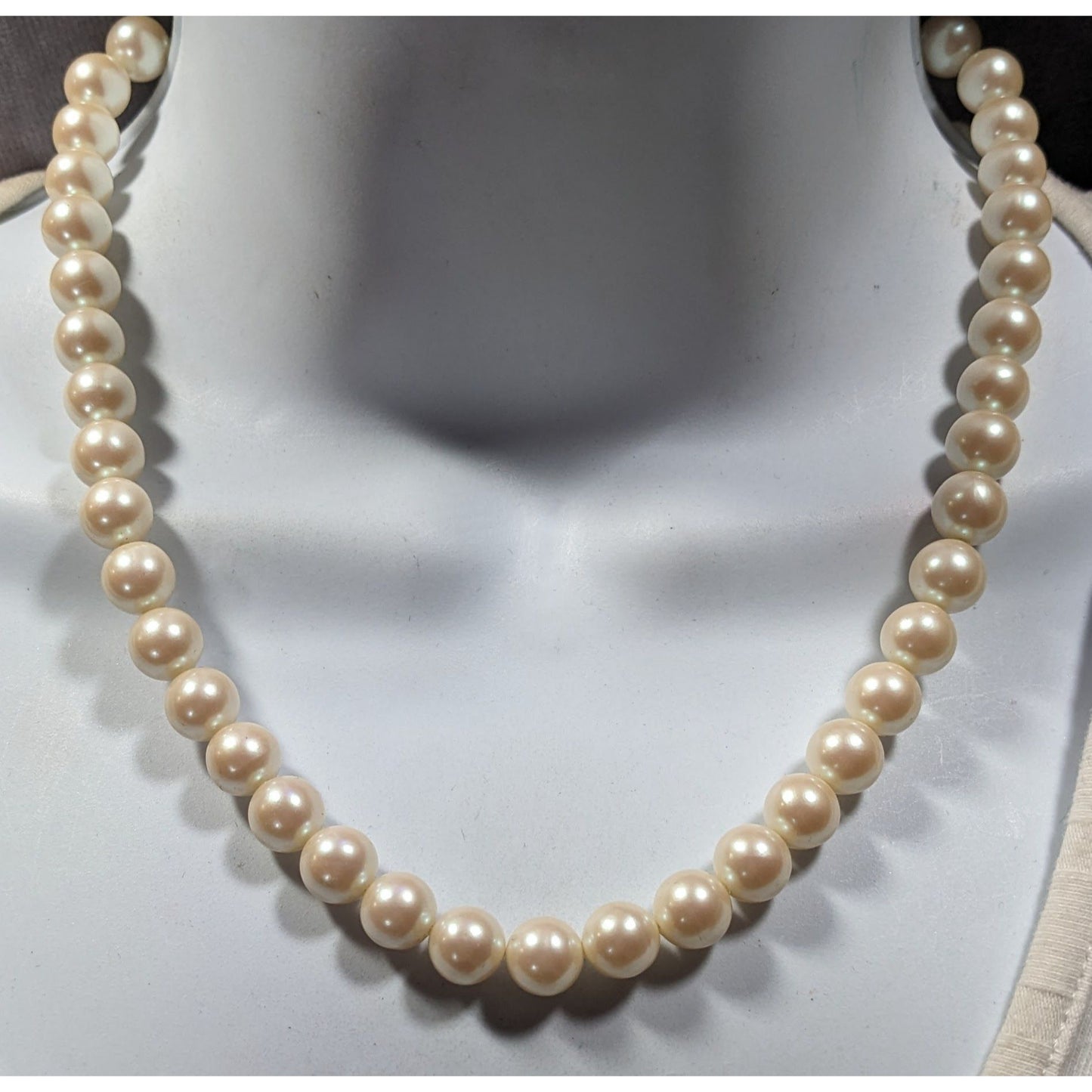 Vintage Monet Faux Pearl Cream Beaded Necklace