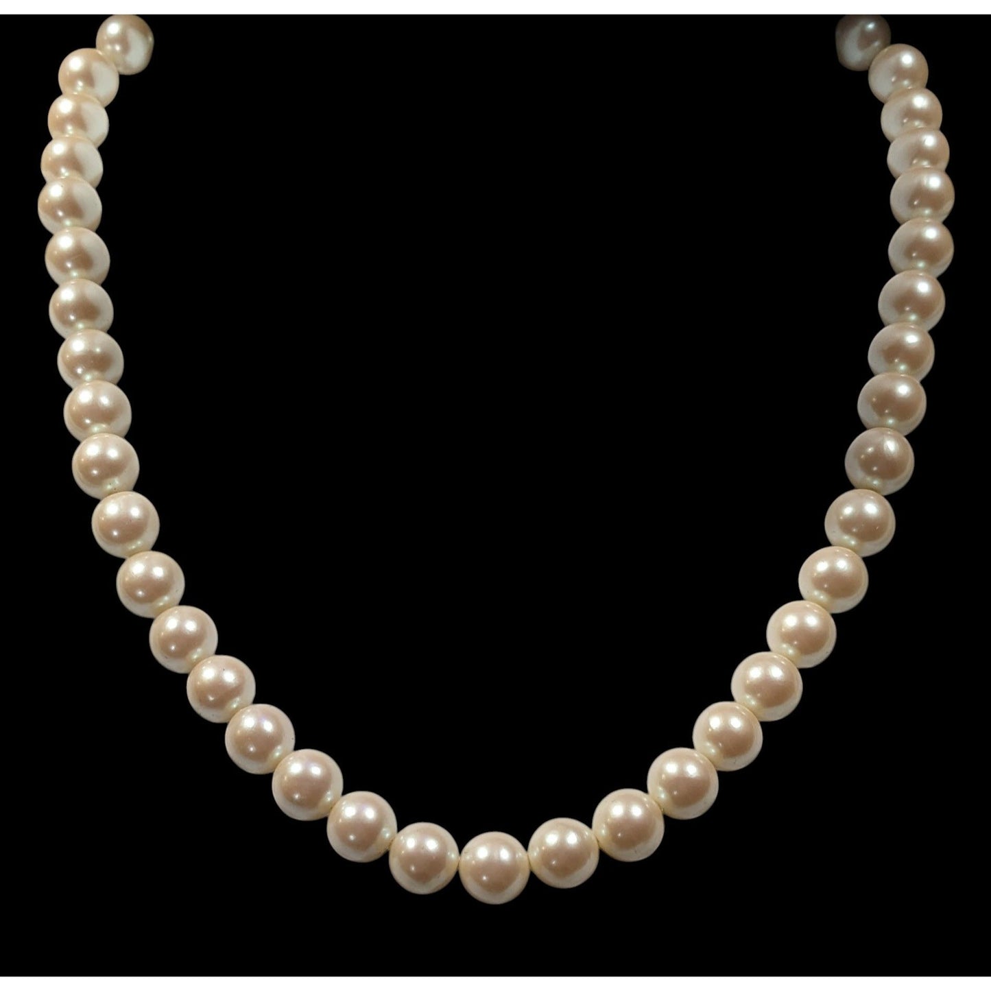 Vintage Monet Faux Pearl Cream Beaded Necklace