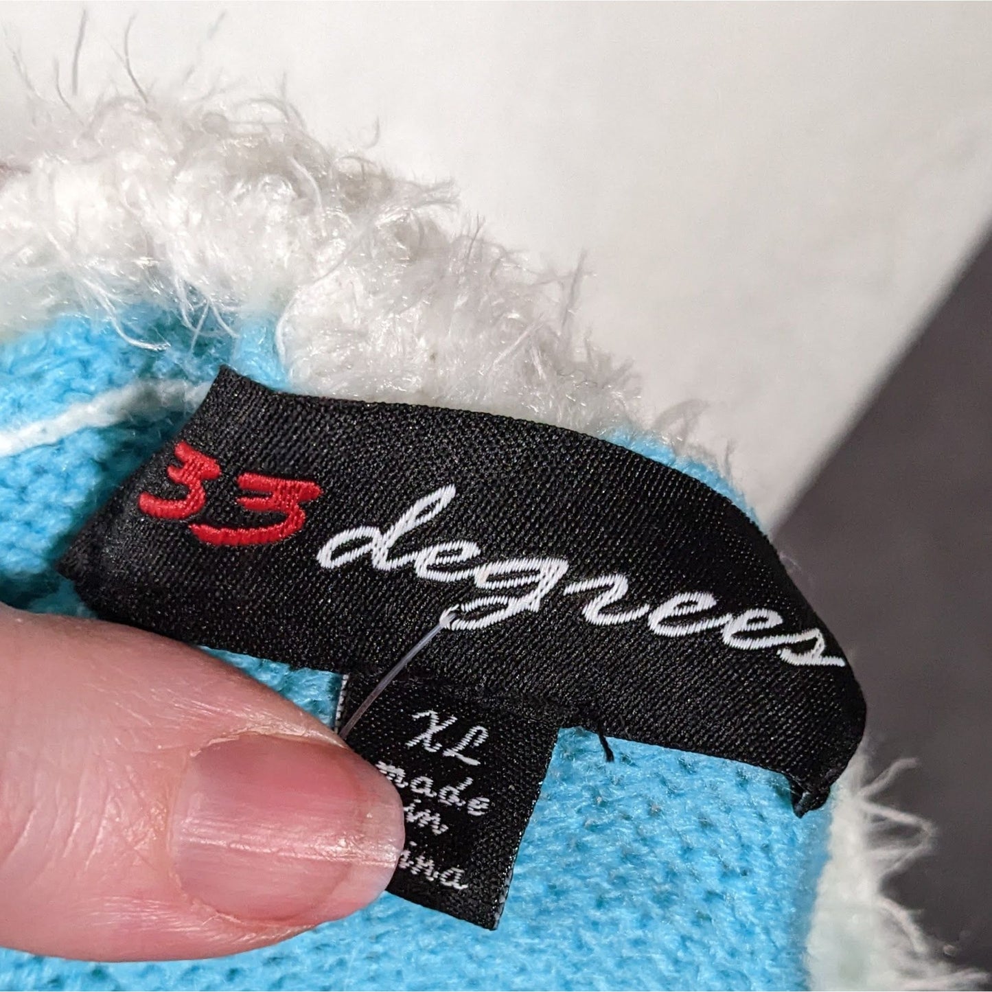 33 Degrees Retro Sequin Reindeer Blue And White Holiday Sweater