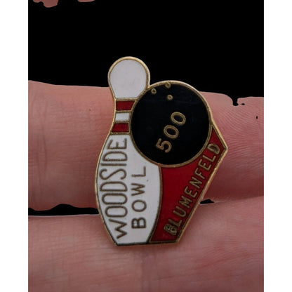 Retro Vintage Bowling Collectible Blumenfeld Woodside Bowl 500 Enamel Lapel Pin