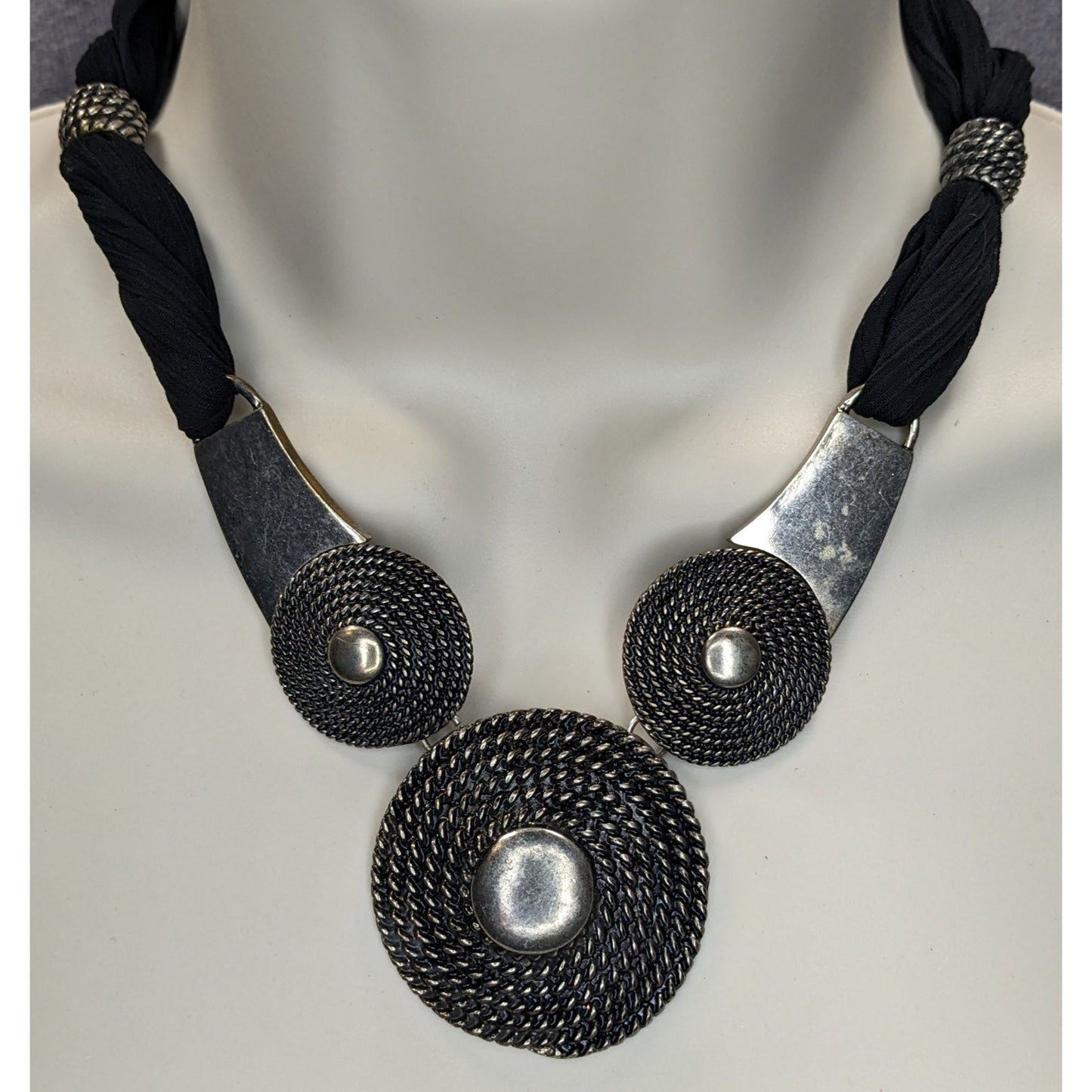 Goth 90s Brutalist VCLM Statement Necklace Black Silver Tone Mesh Disc Collar
