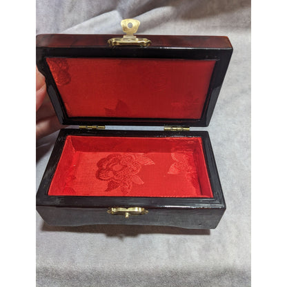 Vintage Asian Lacquered Wood Diorama Jewelry Box