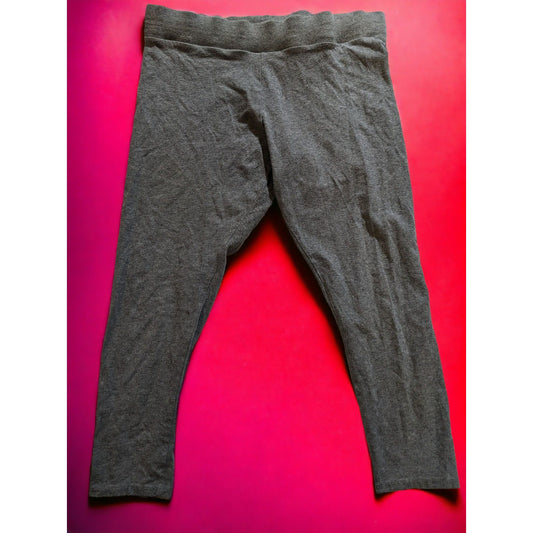 Mossimo Supply Company Grey Capris