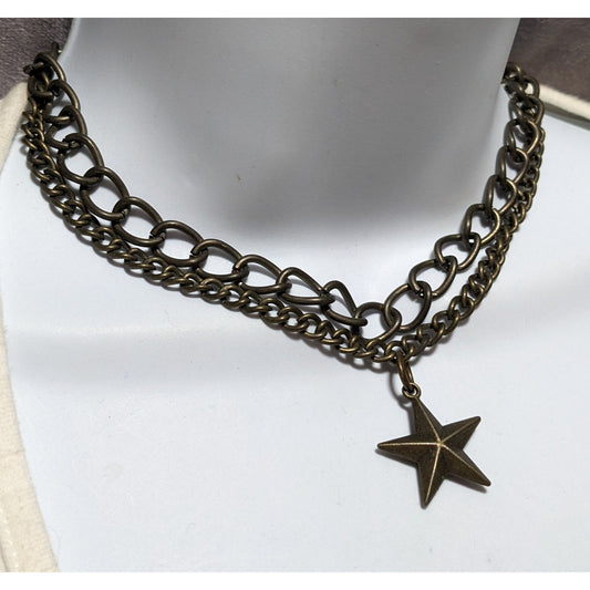 Vintage 90s Gold Star Chain Neckale