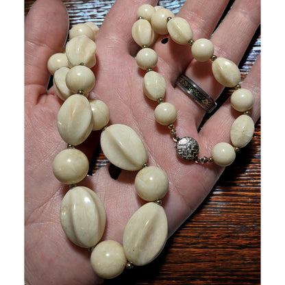 Vintage Cream Beaded Necklace