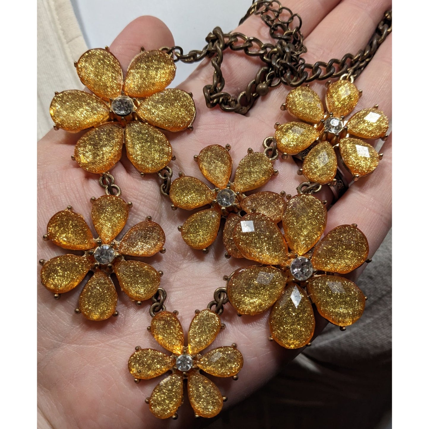 Fairycore Glam Yellow Glitter Flower Statement Necklace