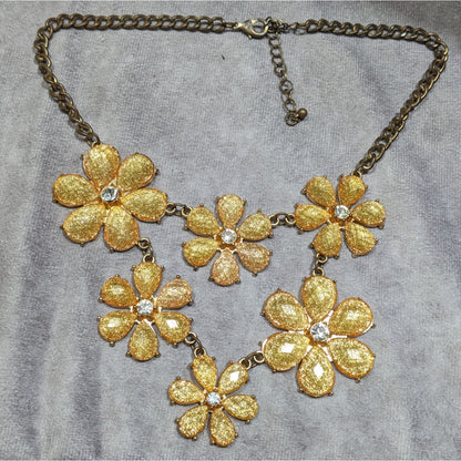 Fairycore Glam Yellow Glitter Flower Statement Necklace