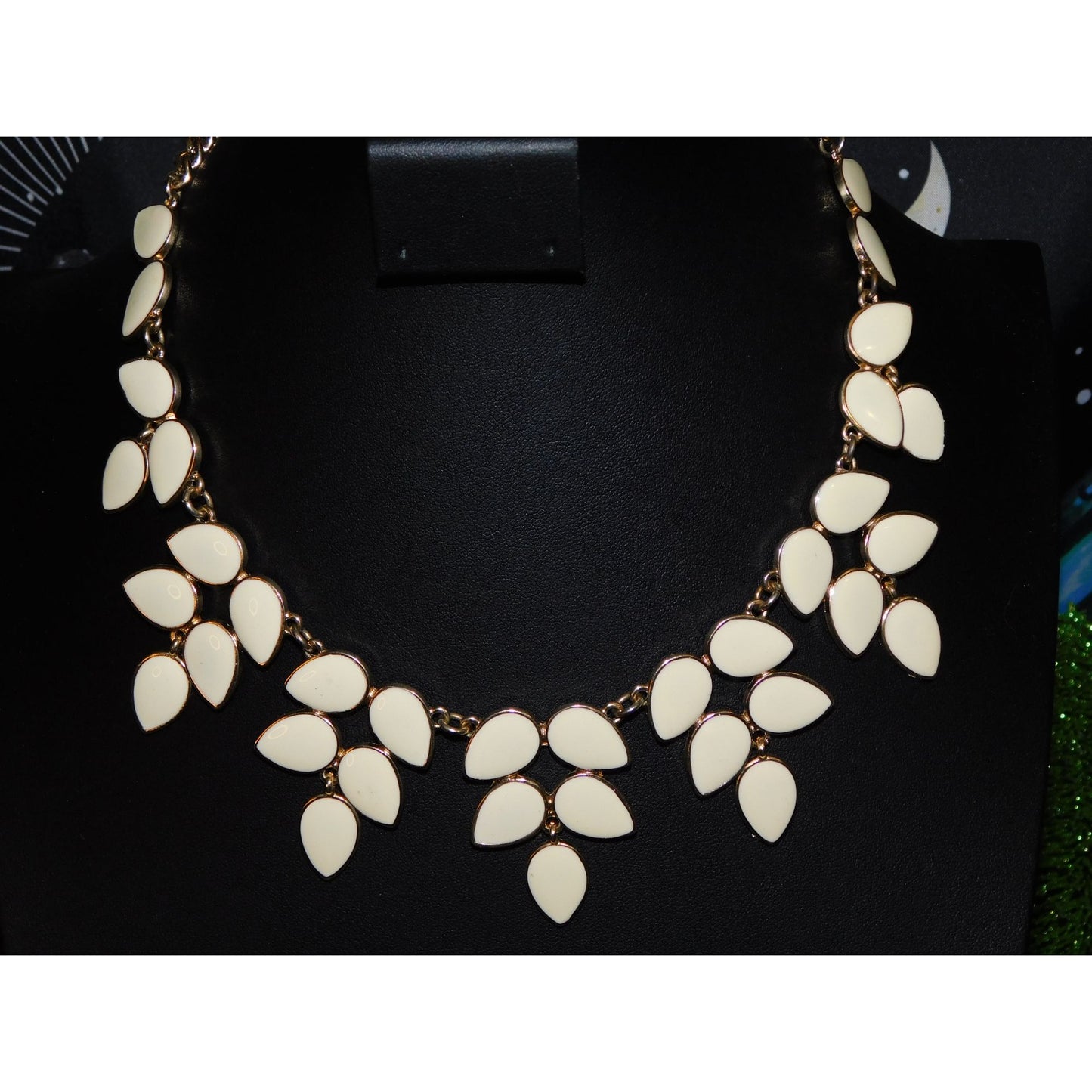 Baublebar White Floral Leaf Bib Necklace