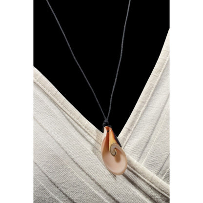 Retro Mermaidcore Sliced Shell Pendant Necklace