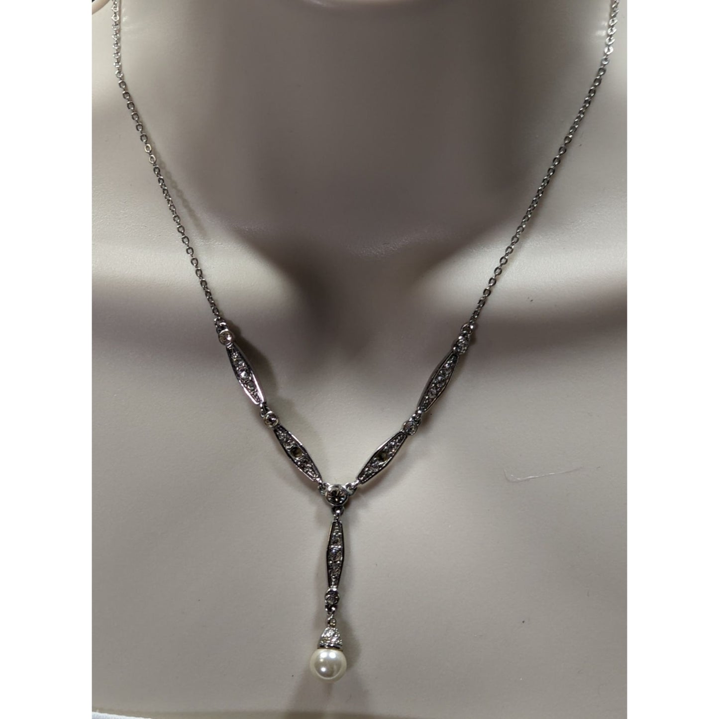 Elegant Y Necklace Silver-Tone Necklace With Crystal Accents & Faux Pearl Drop