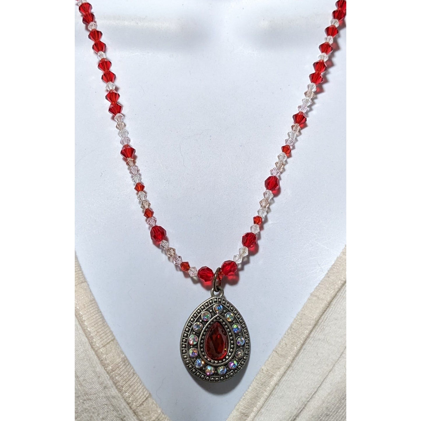 Vampire Glam Glass Beaded Teardrop Necklace