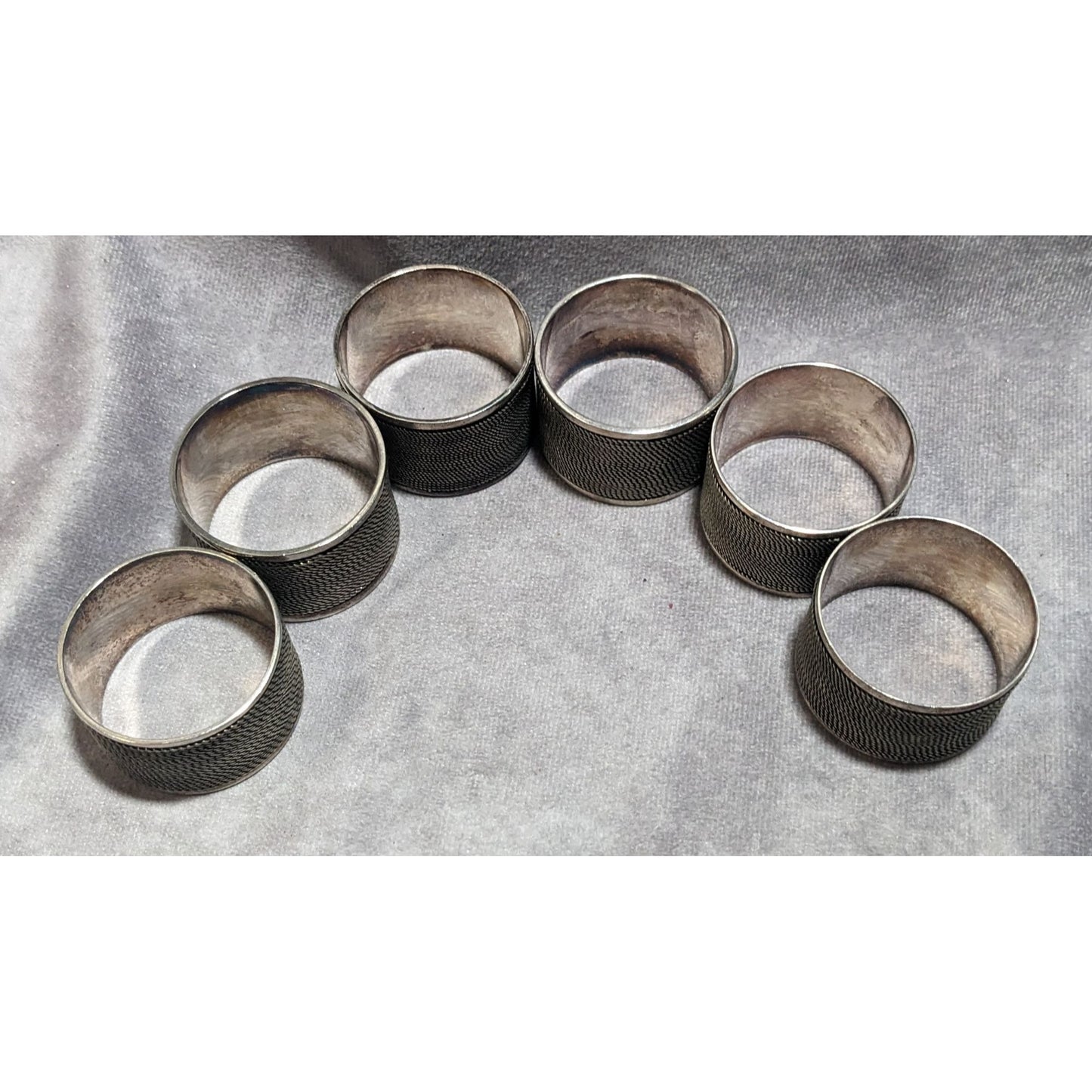 Silver Rope Napkin Rings (6)