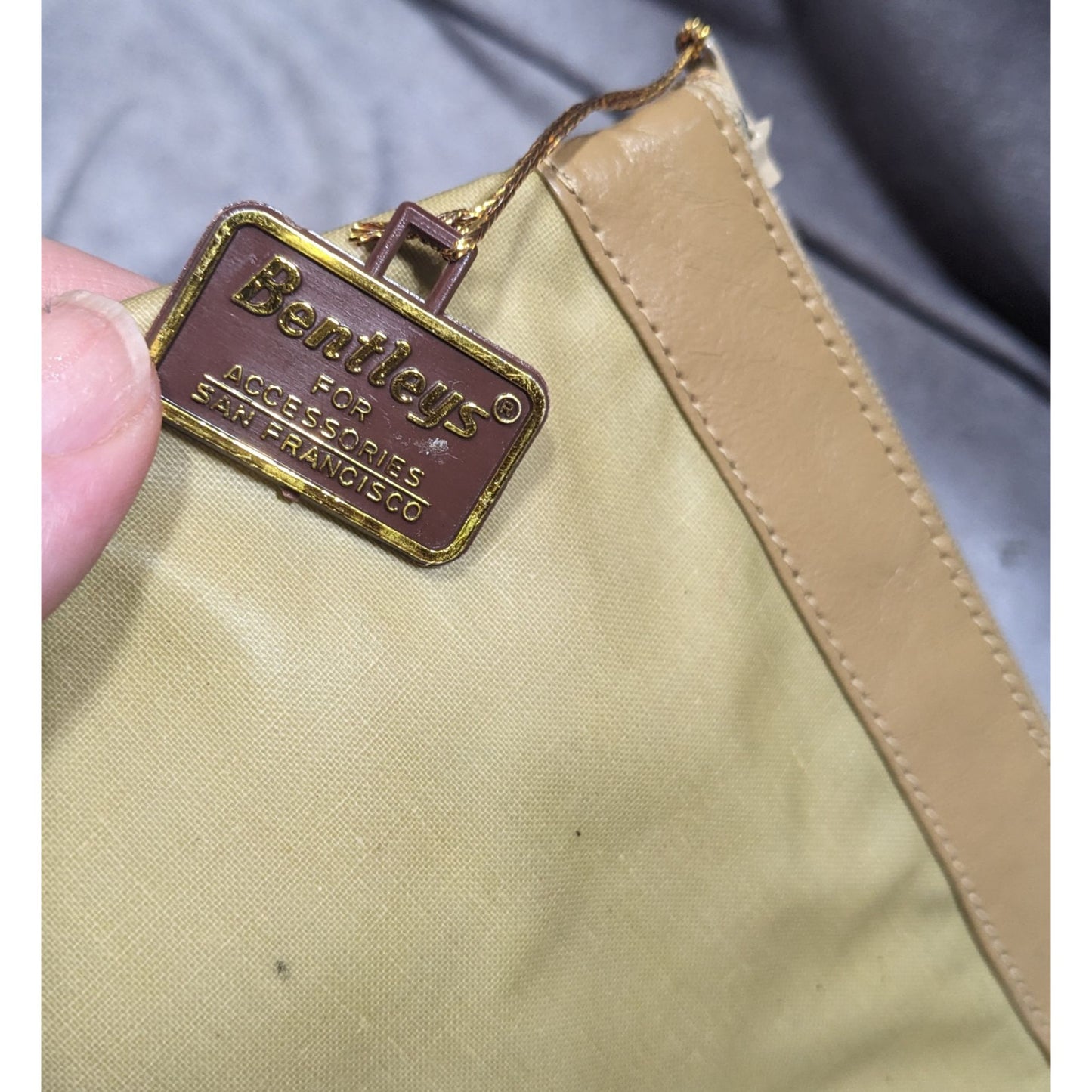 Vintage Bentley's For Accessories San Francisco Tan Elephant Zipper Pouch