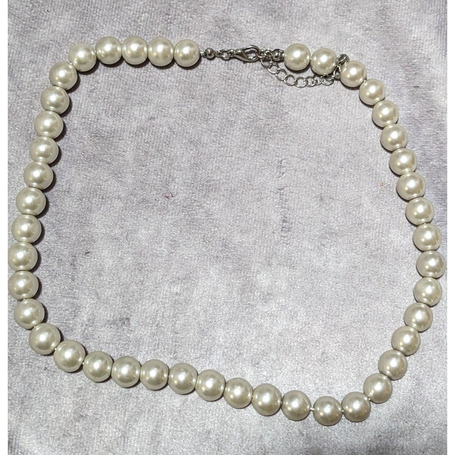 Classic Glass Faux Pearl Beaded Necklace