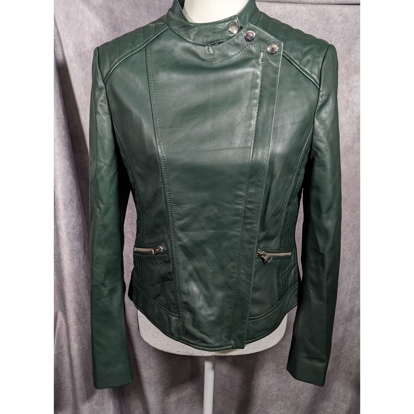 Corbani Green Quilted Shoulder Genuine Leather Moto Jacket Size Medium
