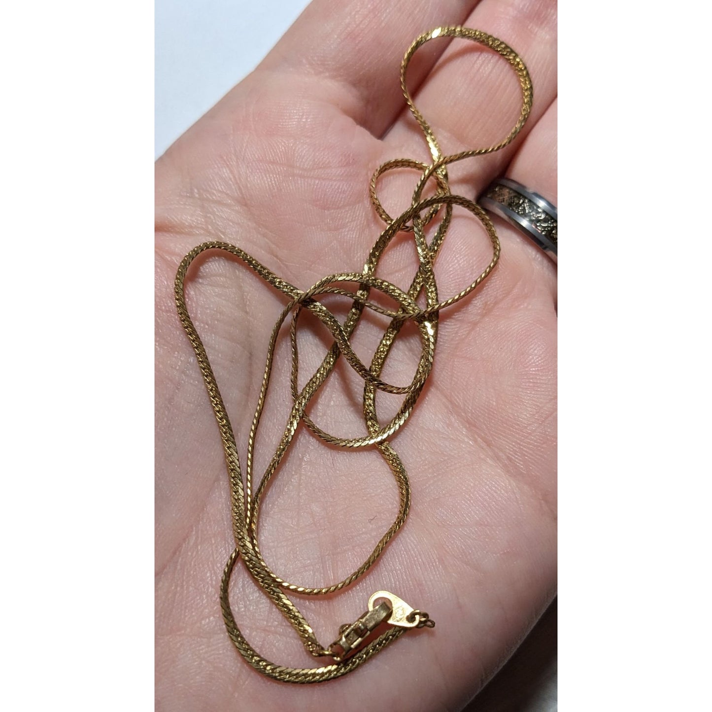 Minimalist Elegant Nakagawa Gold Chain Necklace