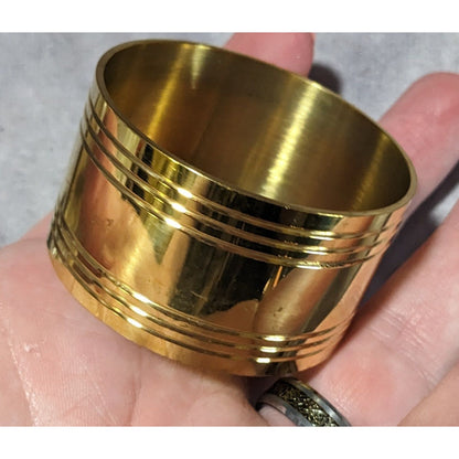 Ribbed Brass Napkin Rings (6)