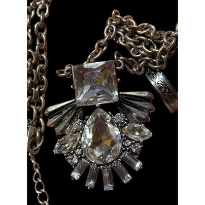 Art Deco Silver Glass Gemmed Pendant Necklace